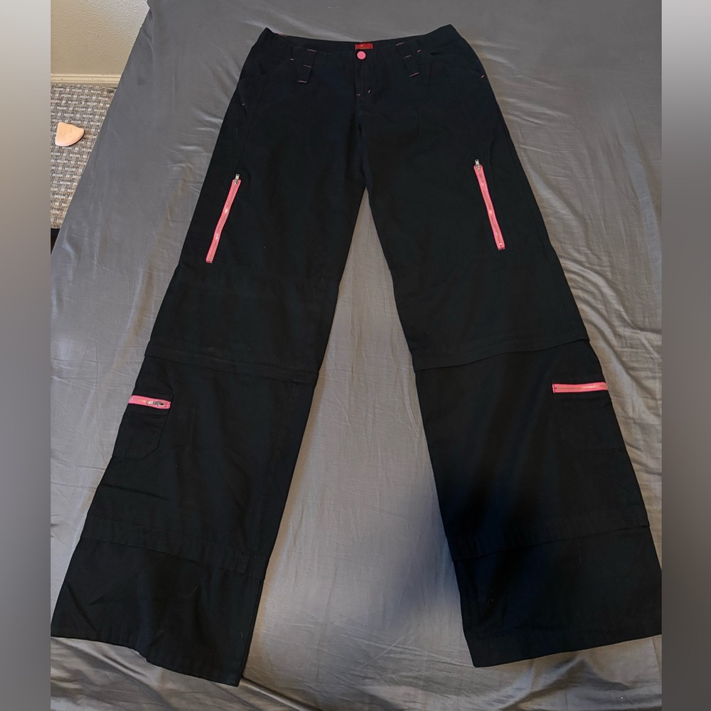 TILT Black Baggy convertible pants and jorts